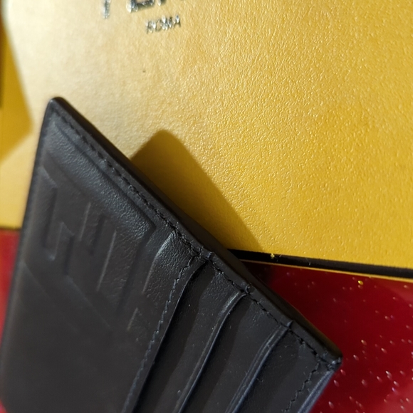 [Unisex] Fendi Card Holder Black - Picture 4 of 6